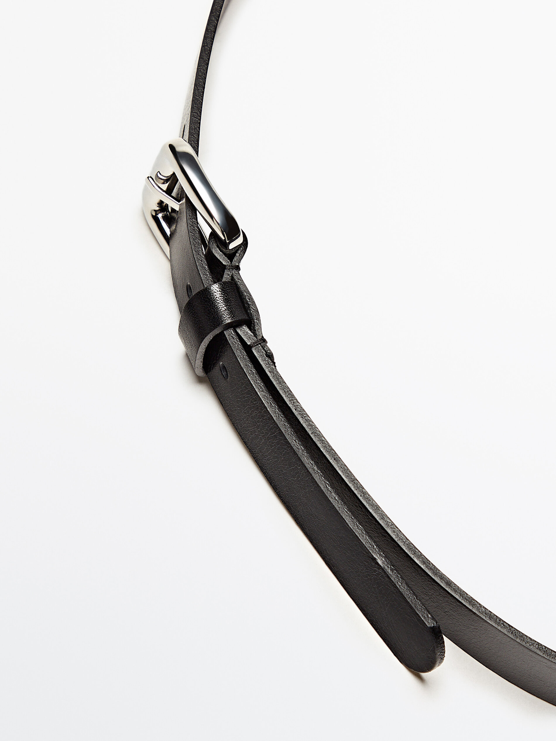 Cinto de couro com fivela retangular - PRETO