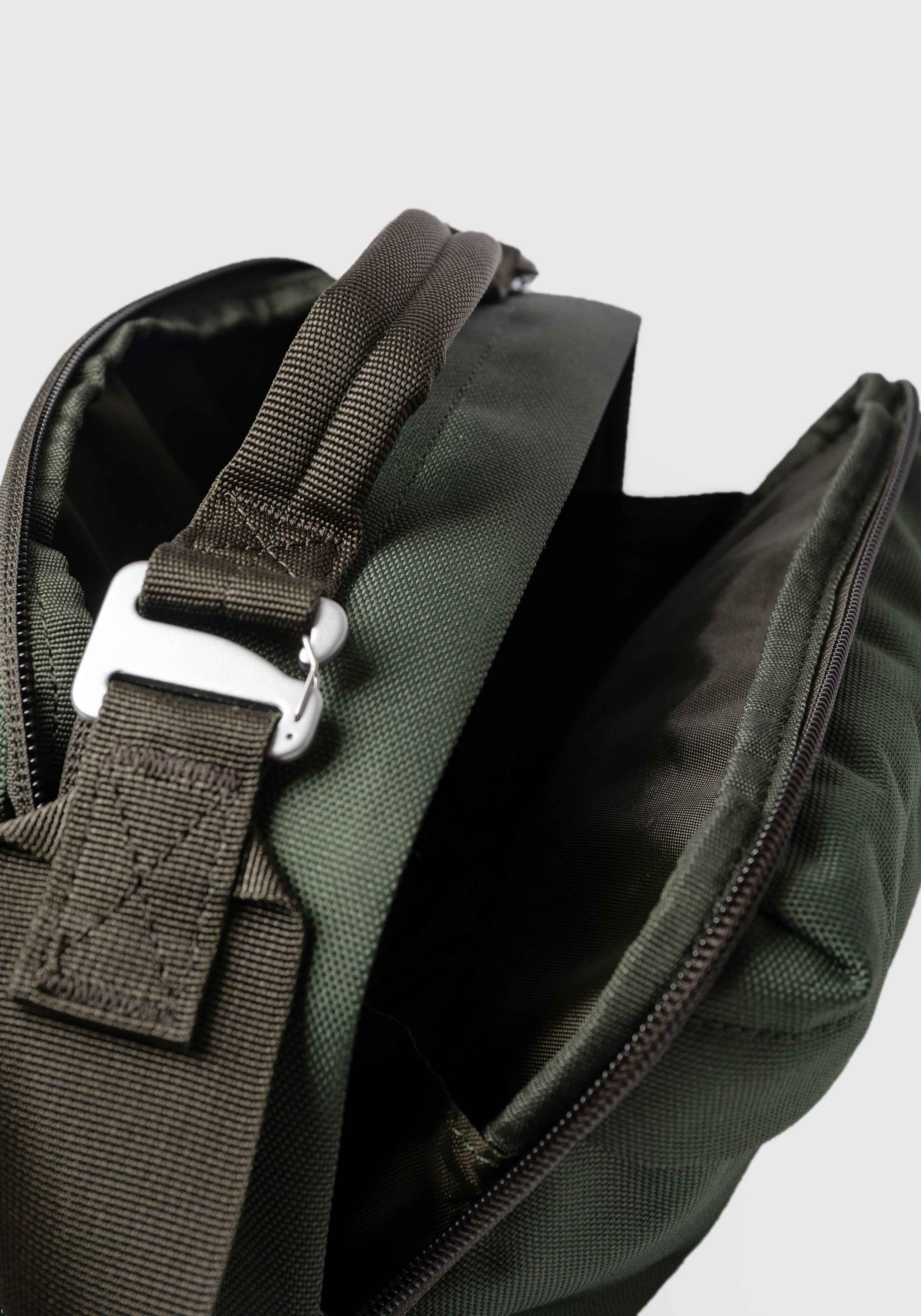 Sandqvist Schultertasche Go Shoulder Bag Dawn Green
