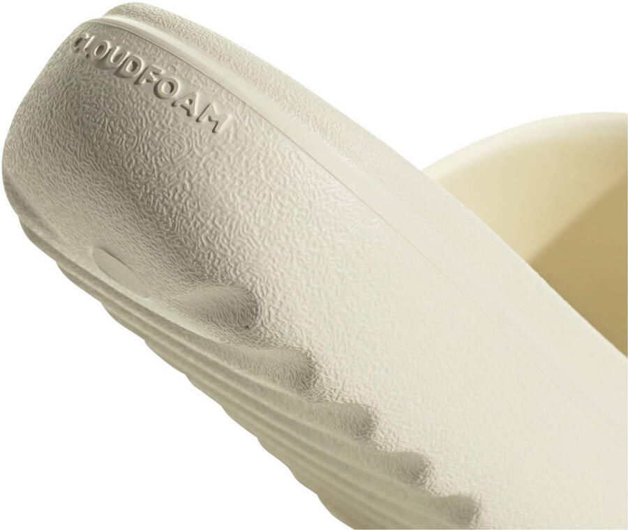 Adidas Originals Adilette Lumia Badelatschen beige Schoenen