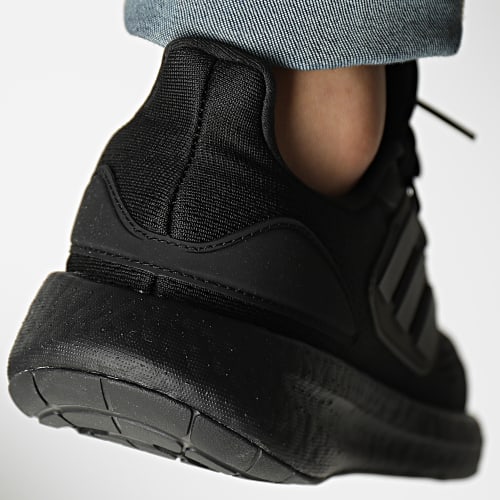 Baskets PureBoost 22 GZ5173 Core Black