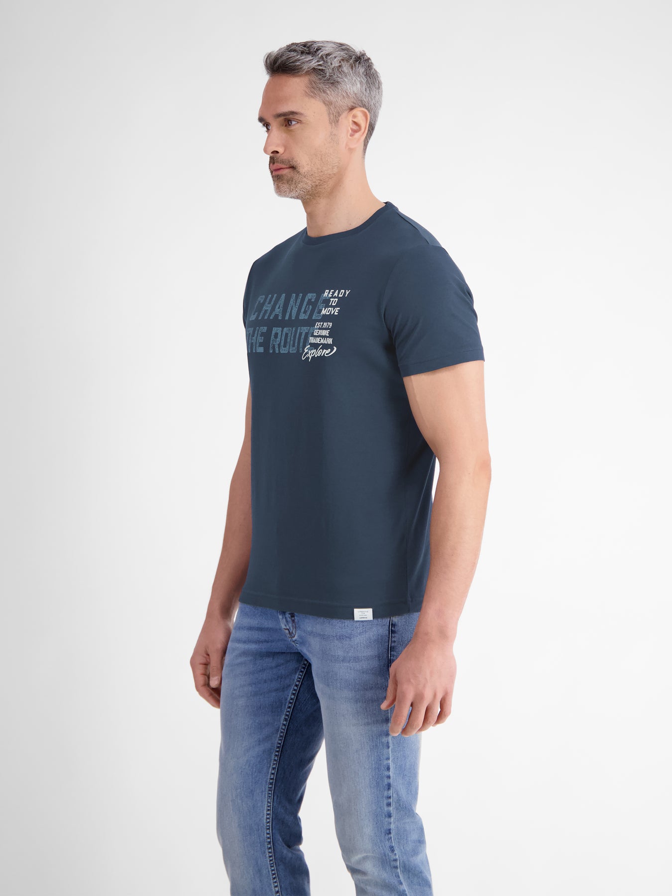 Unifarbenes T-Shirt mit Print
