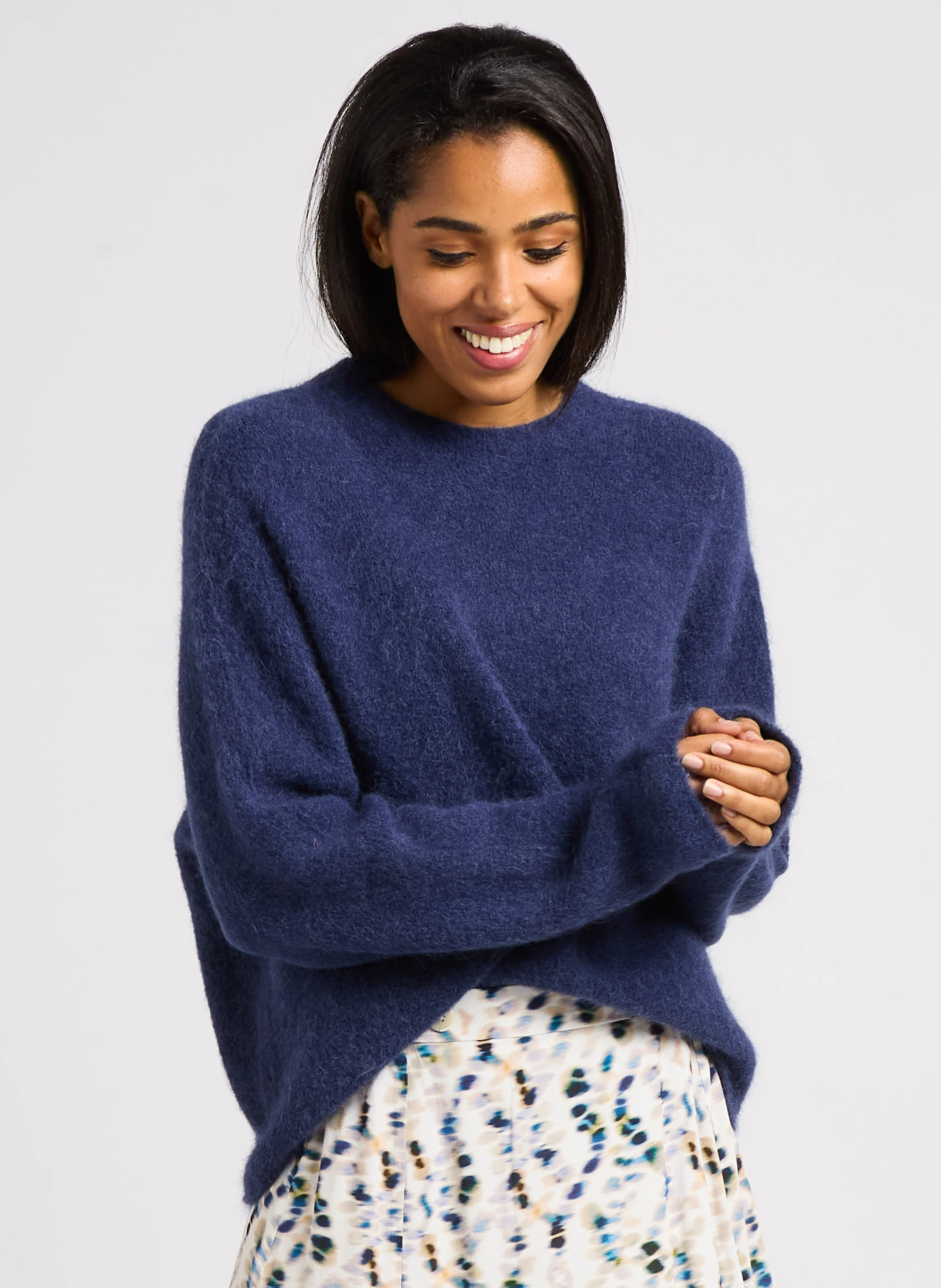 THELMA - Pull ample col rond en laine d'alpaga mélangée | Bleu