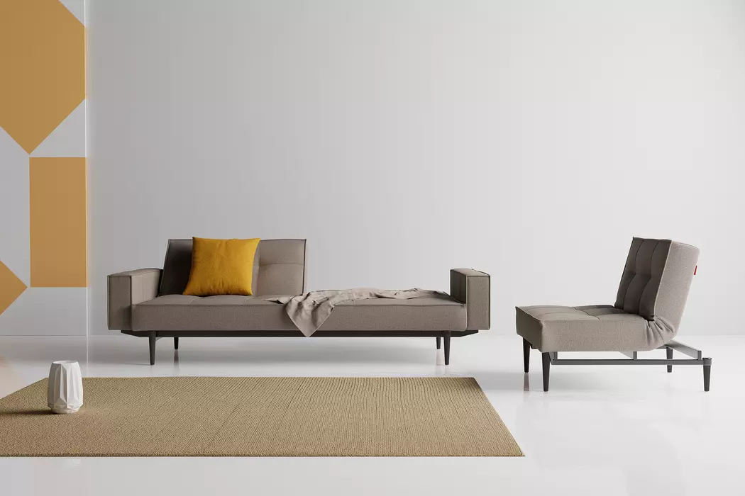 Schlafsofa mit Armlehnen Splitback Styletto schwarz