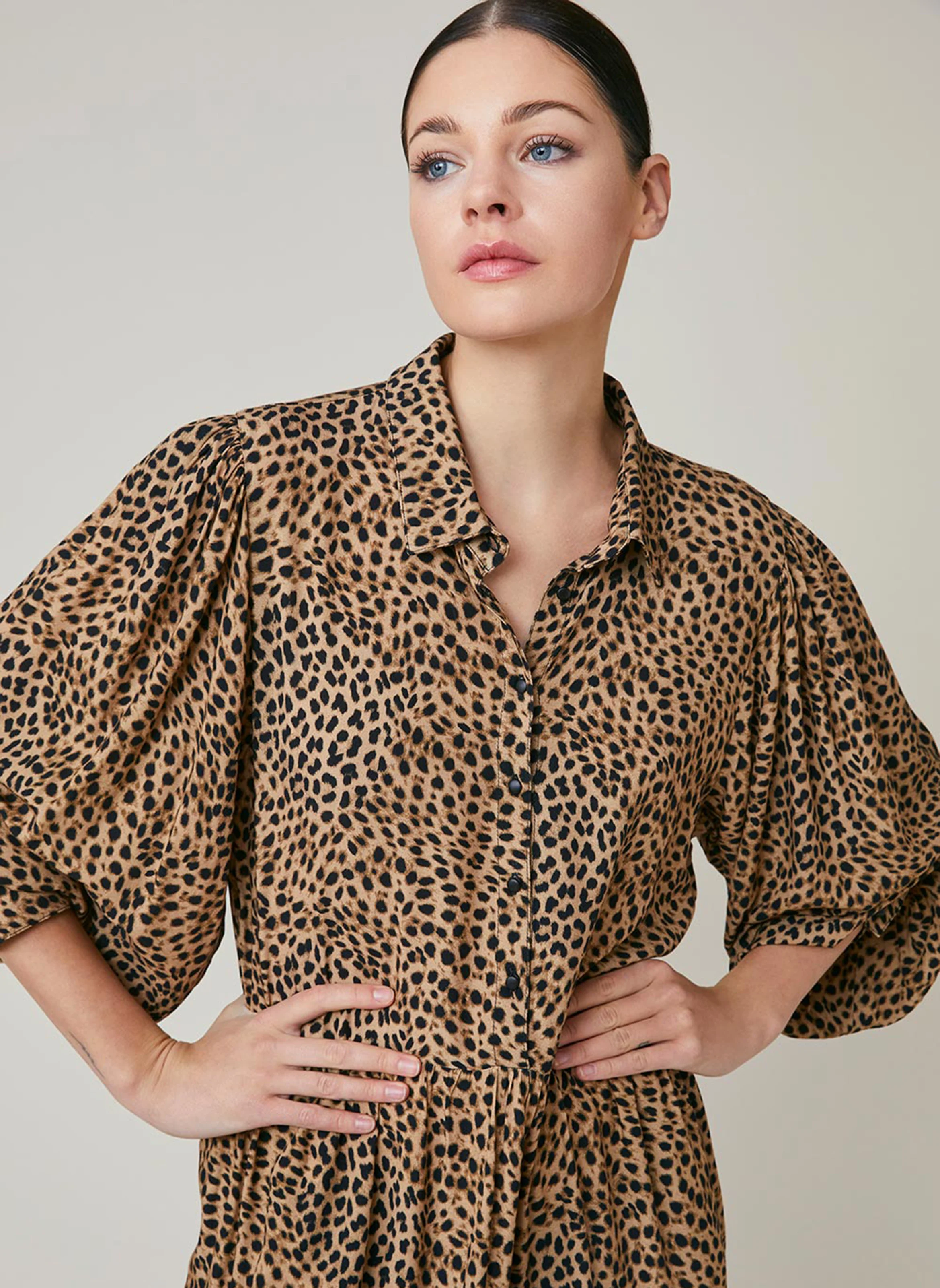 FAULIE - Robe courte droite imprimée | Marron