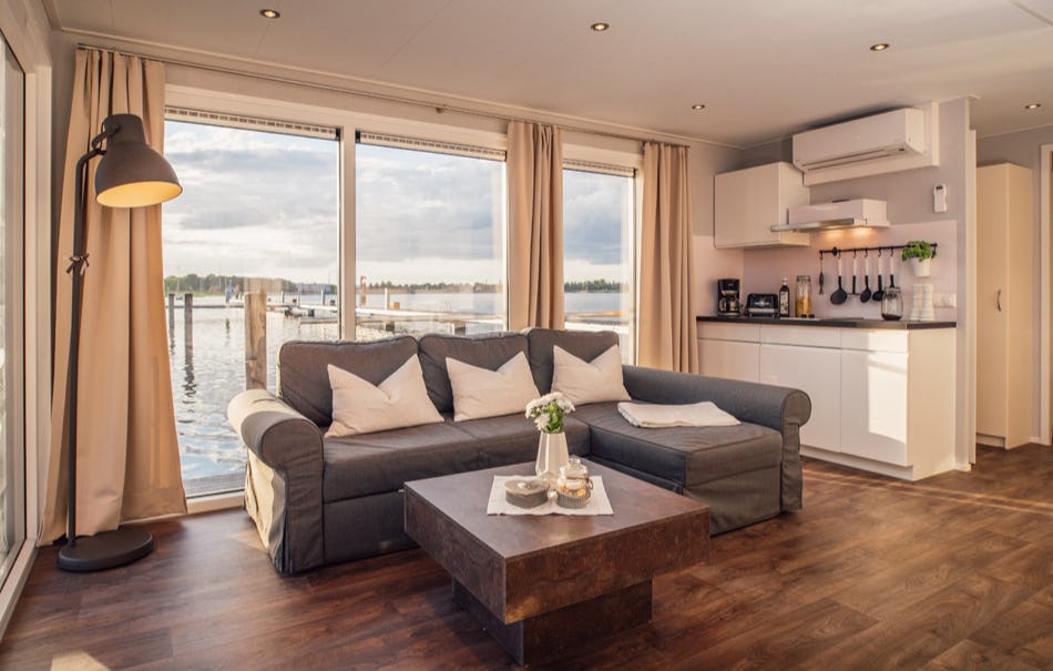 Kurzurlaub im Floating House Ribnitz-Damgarten