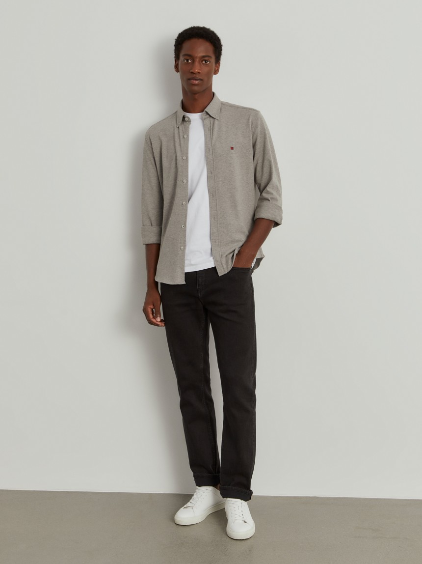 Camisa slim fit em malha piqué