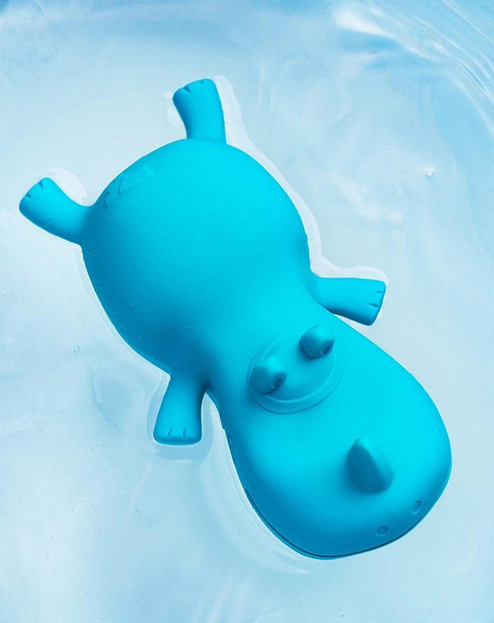 Badewannenspielzeug SCHWIMM-NASHORN MARIUS in blau