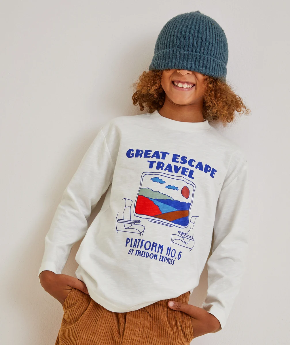 T-SHIRT MANCHES LONGUES GARÇON EN COTON BIOLOGIQUE AVEC MOTIF GREAT ESCAPE