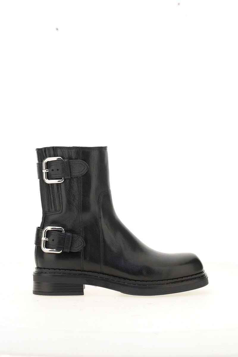 MJUS<br>Botas de couro com fivelas