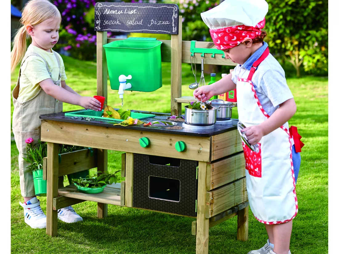 Cuisine d'extérieur enfant