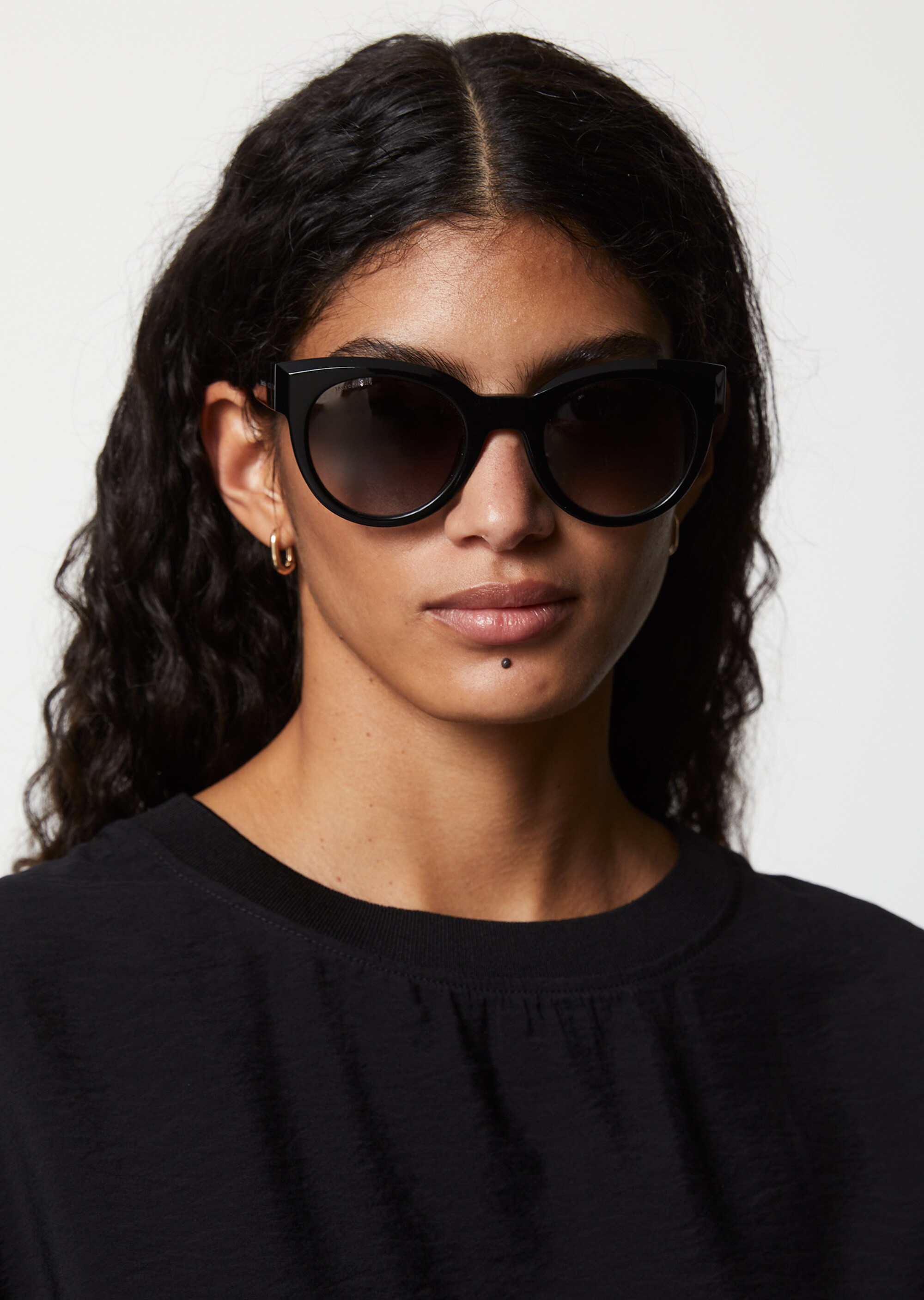 Damen-Sonnenbrille im Panto-Style