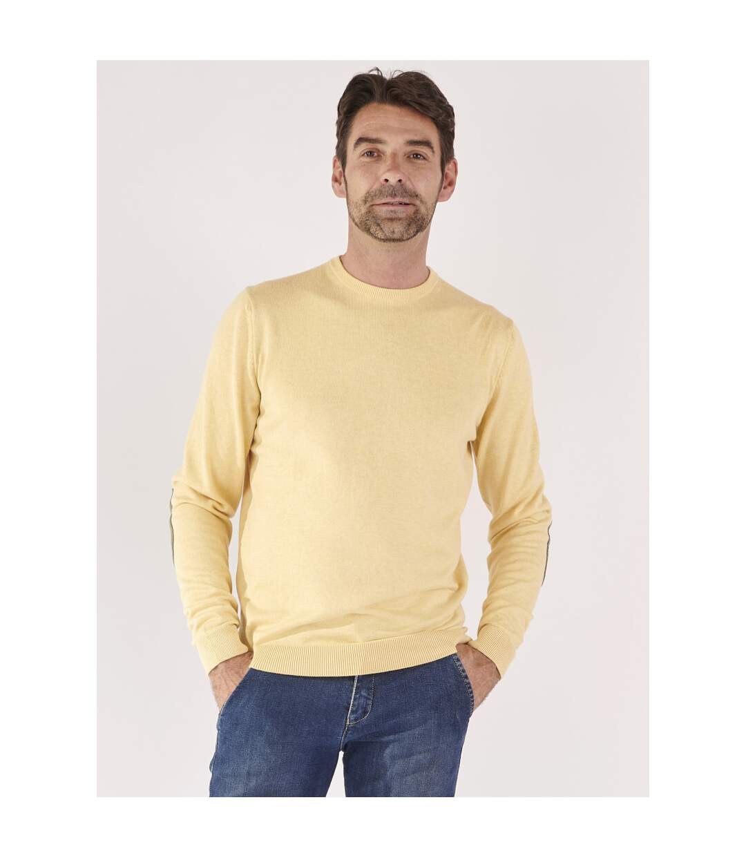 Pull col rond a coudières