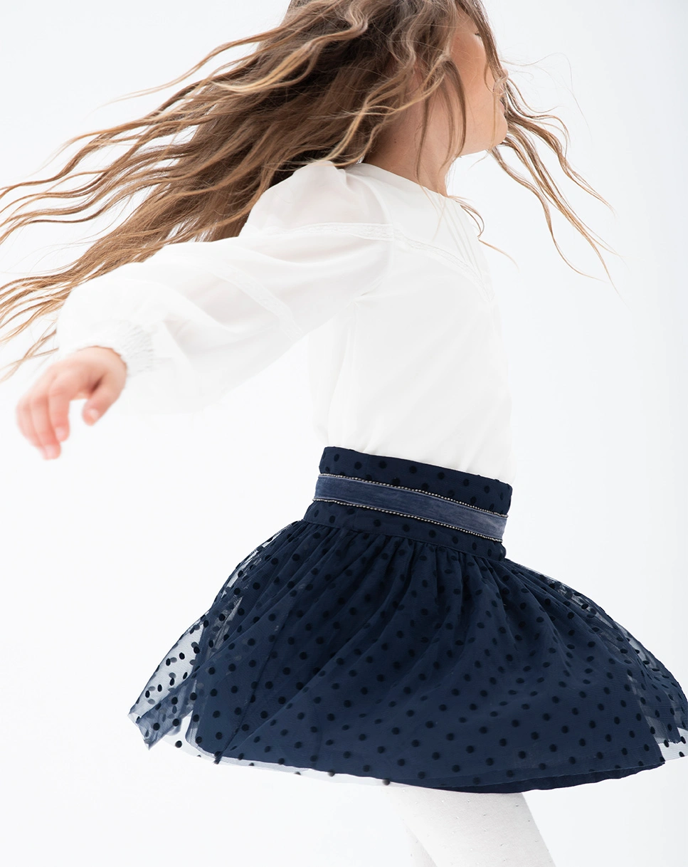 Rock POLKADOTS in marine