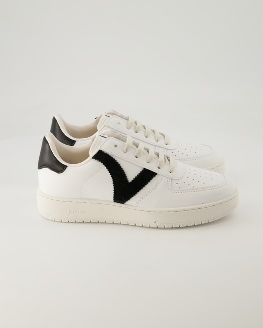 Victoria Madrid Sneaker in Weiß