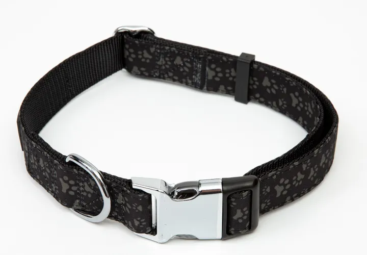 Paw Love - Halsbånd hund (Medium) - Sort