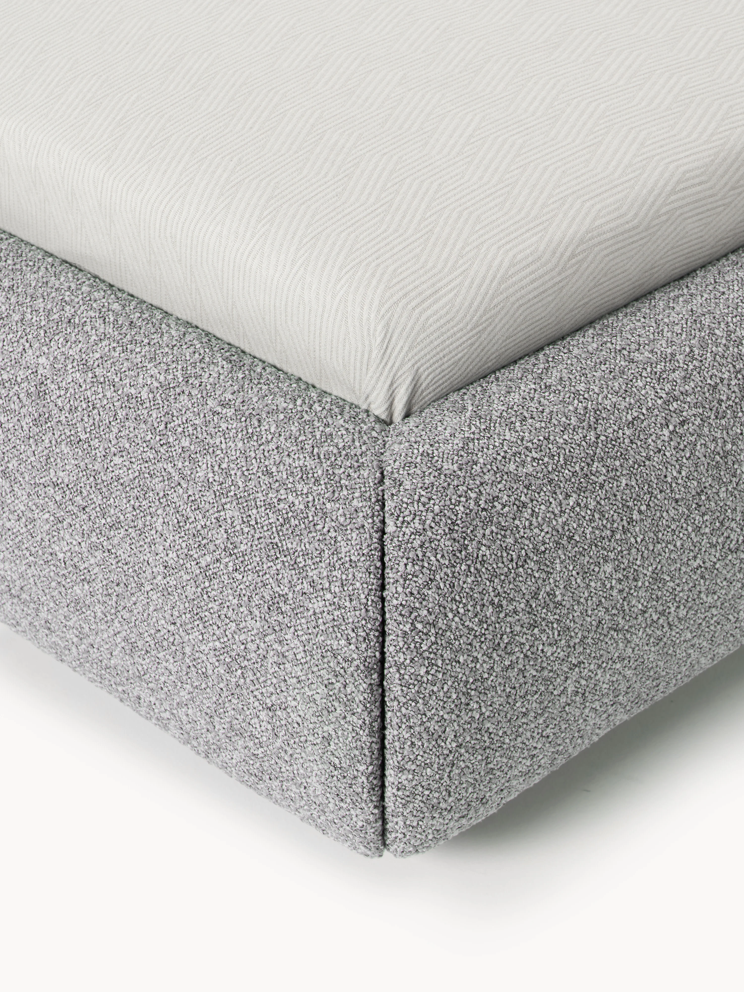 Bouclé gestoffeerd bed Alba met opbergruimte