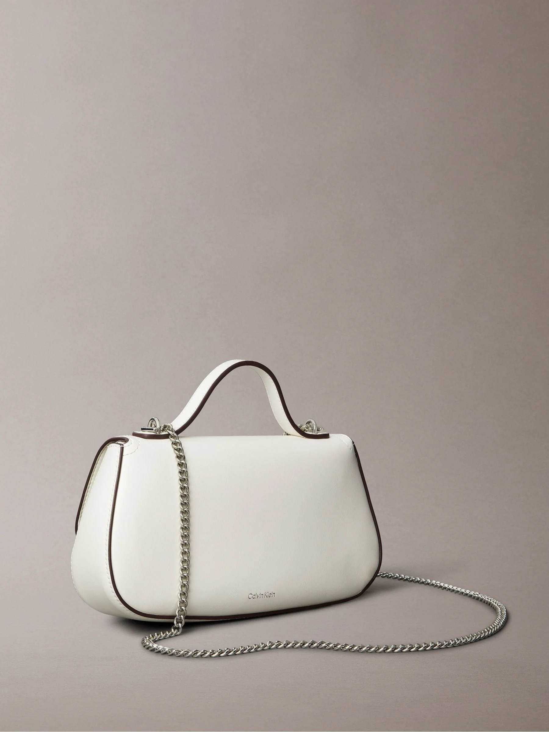 Wit - Calvin Klein Monogram Logo Hardware Tote Bag