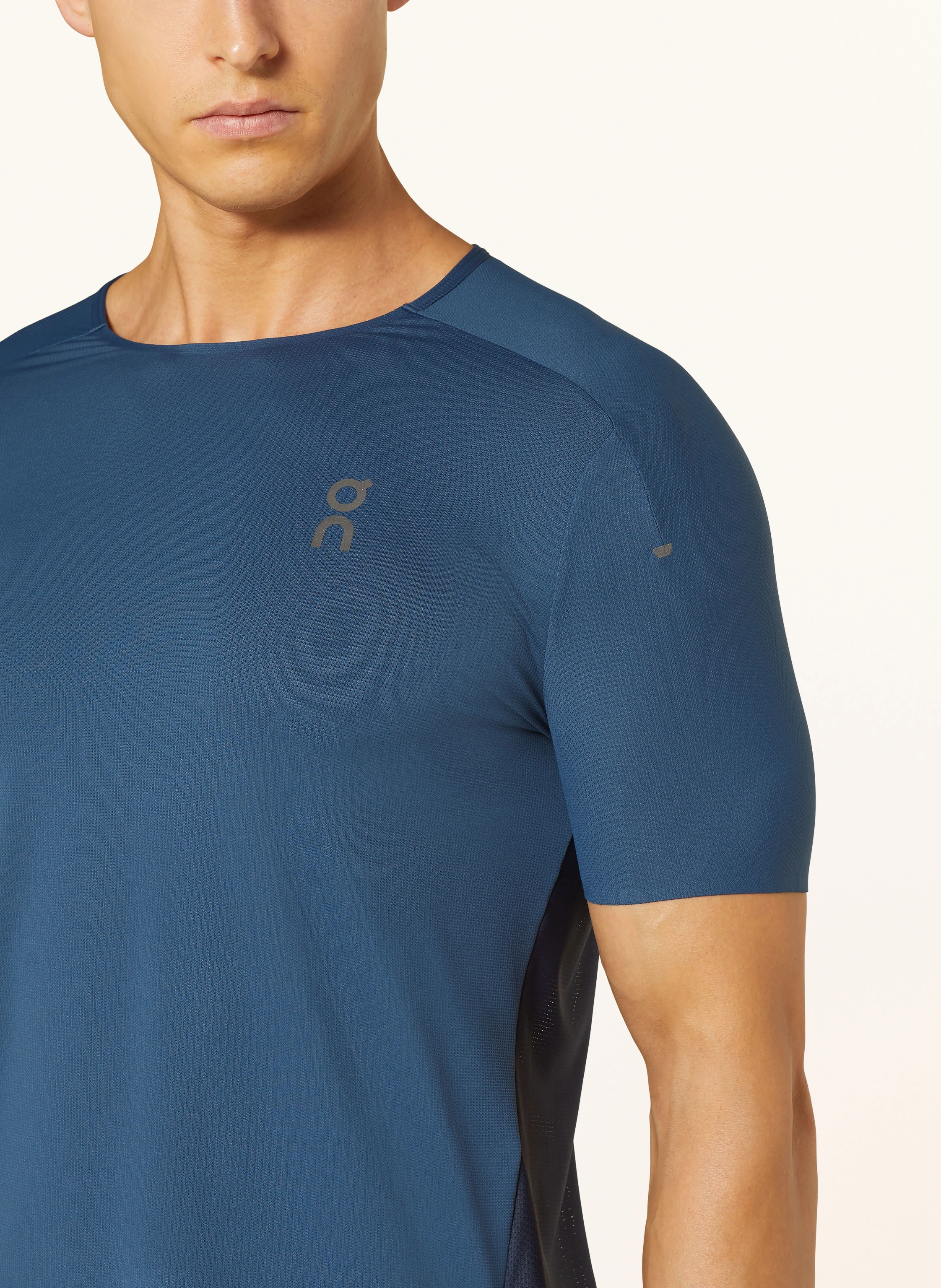 On Laufshirt PERFORMANCE-T
