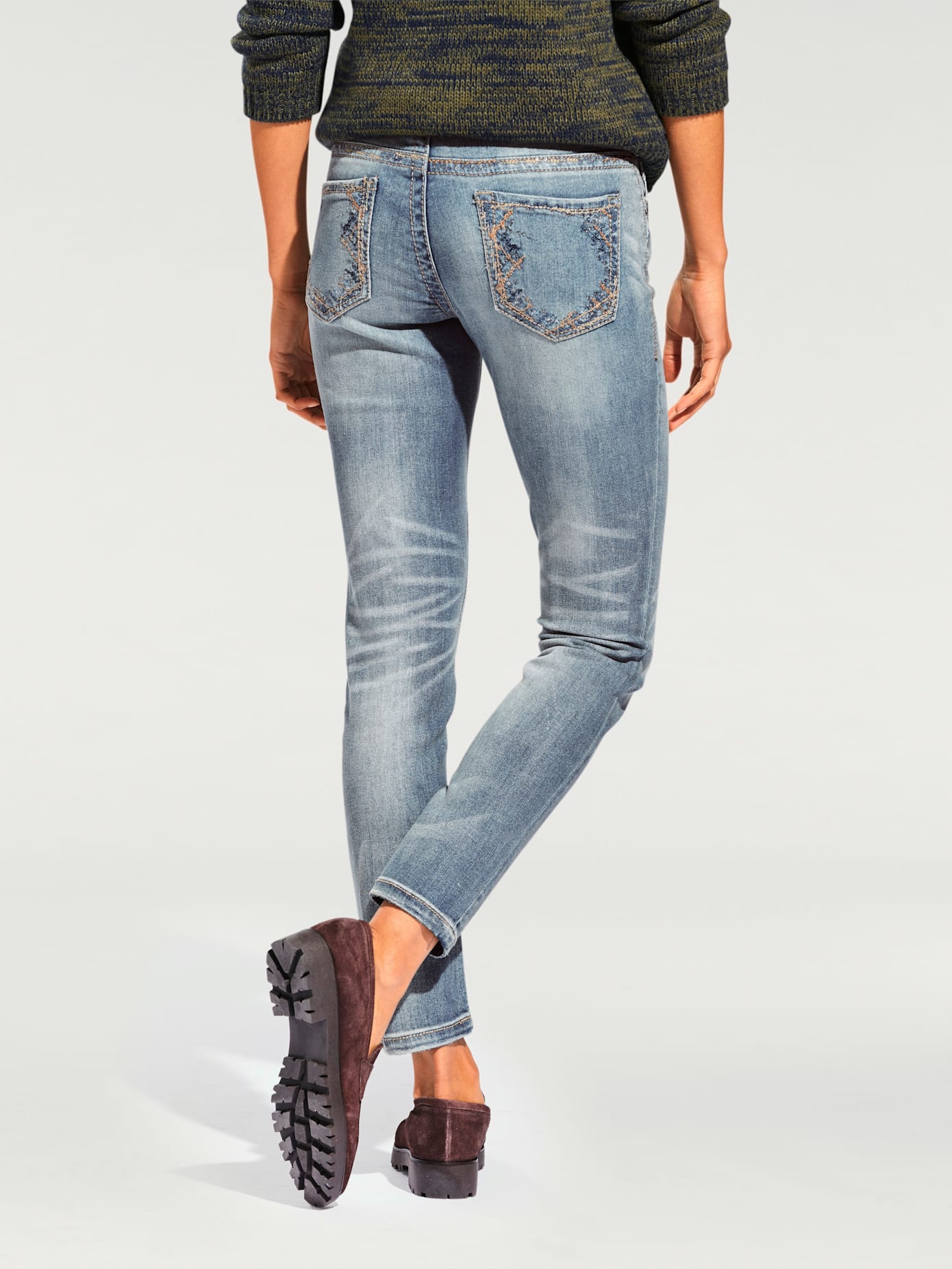 Jeans effet ventre plat coupe skinny