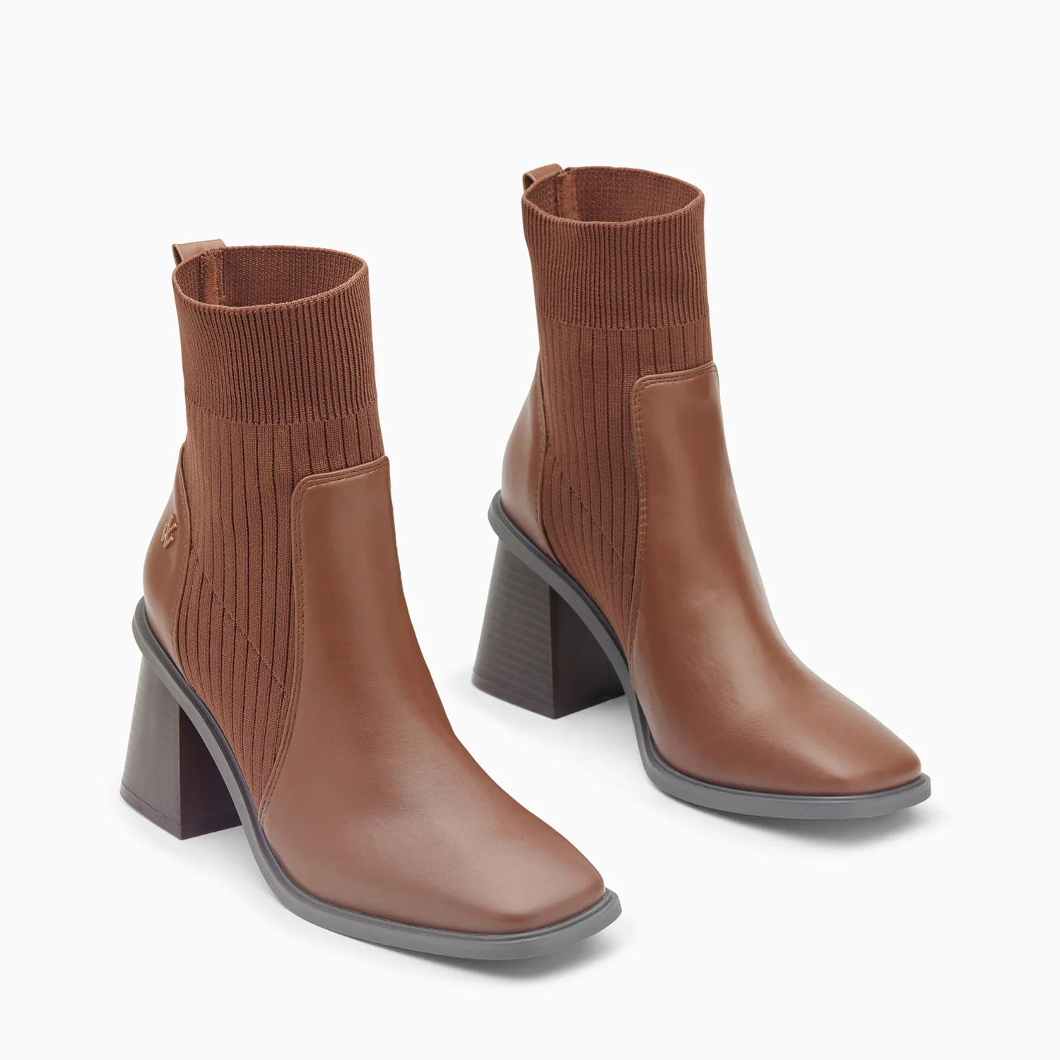 Bottines-Bottines chaussettes Jinger marron à talon trapèze