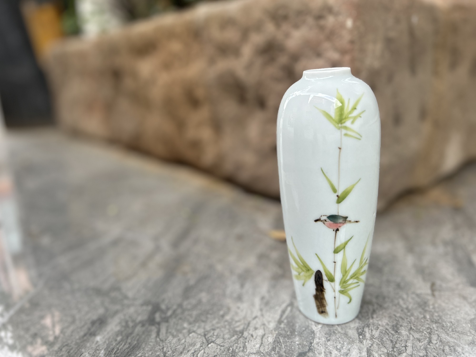 Keramikvase 'Bird', handbemalt, Ø 7 cm, H 18 cm von fischer's lagerhaus