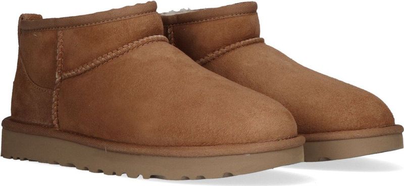 UGG - Classic Ultra Mini - Enkellaarsjes - Beige - Schapenvacht