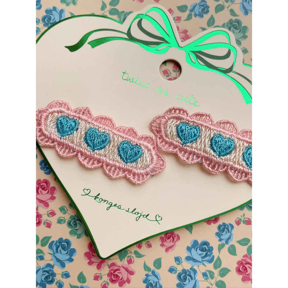 Køb Konges Sløjd Buttercream 2 Pak Heart Embroidery Hårspænder