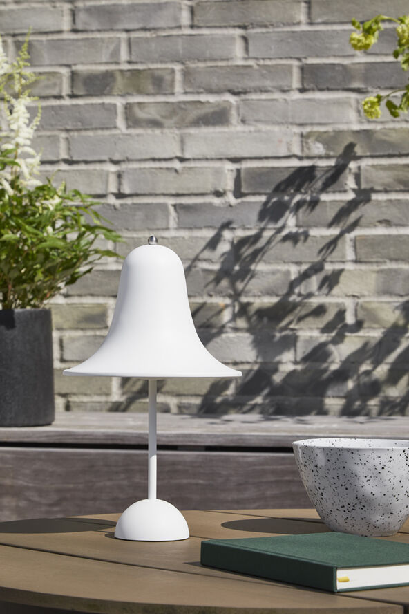 Verpan Pantop Ø18 Portable Table Lamp Matt white