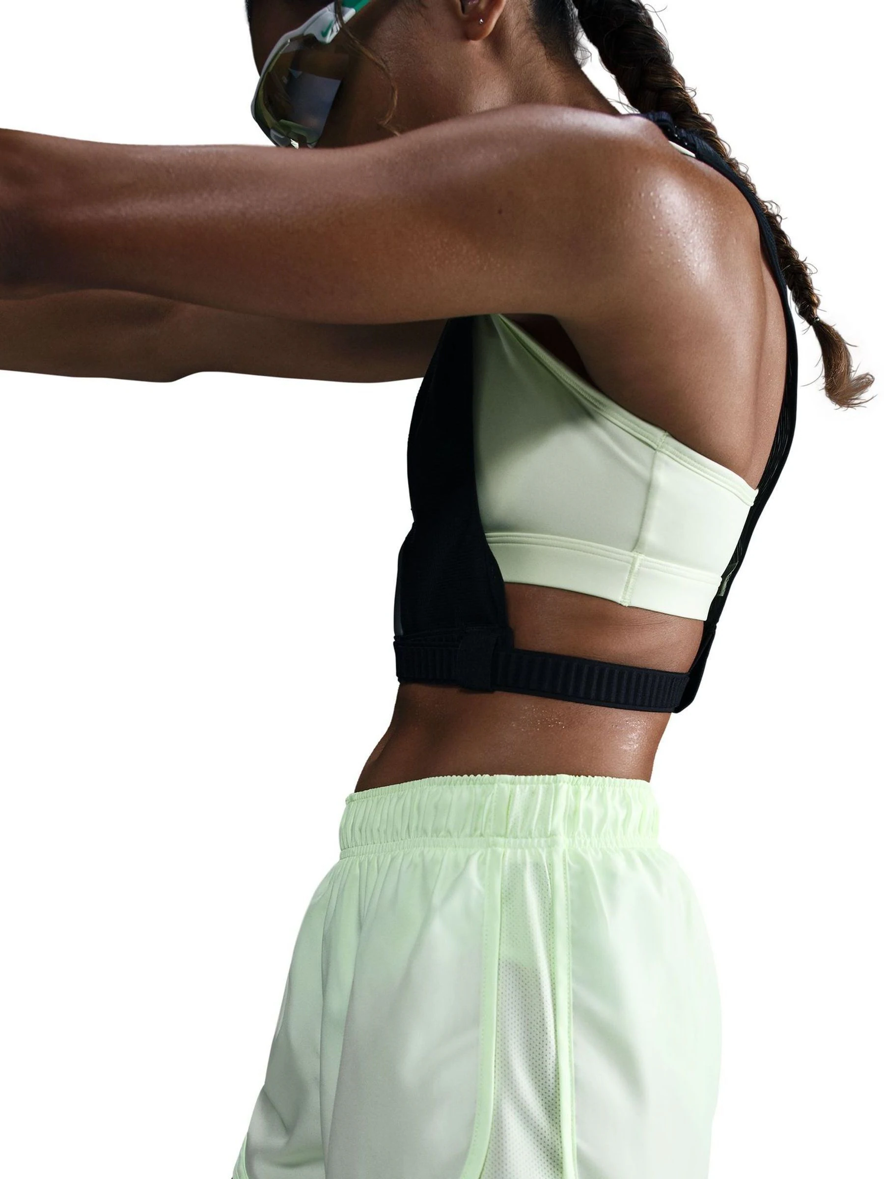 Limoengroen - Nike Tempo Dri-FIT 3 hardloopshorts met halfhoge taille