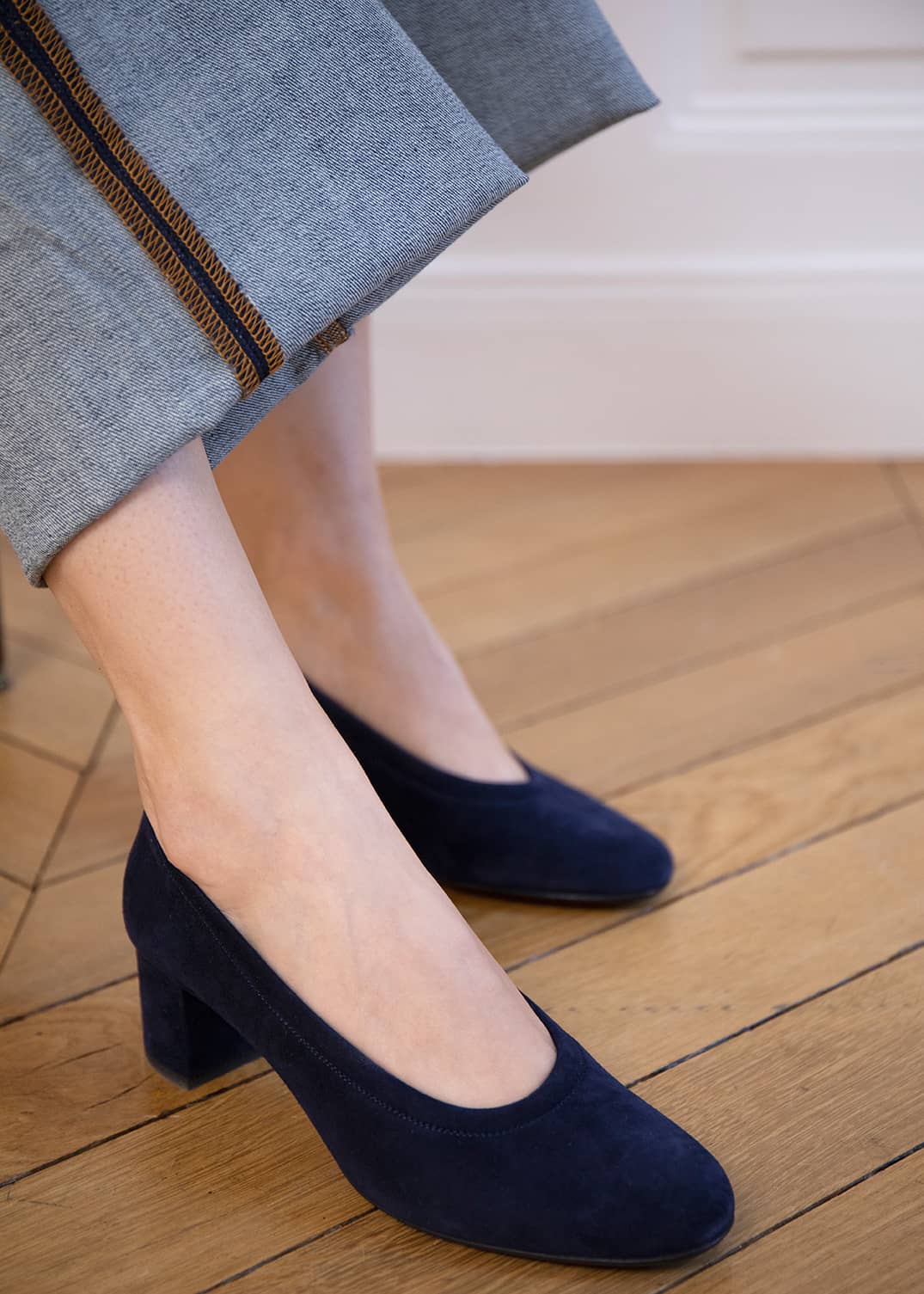 BALLERINE HOVE VELOURS MARINE
