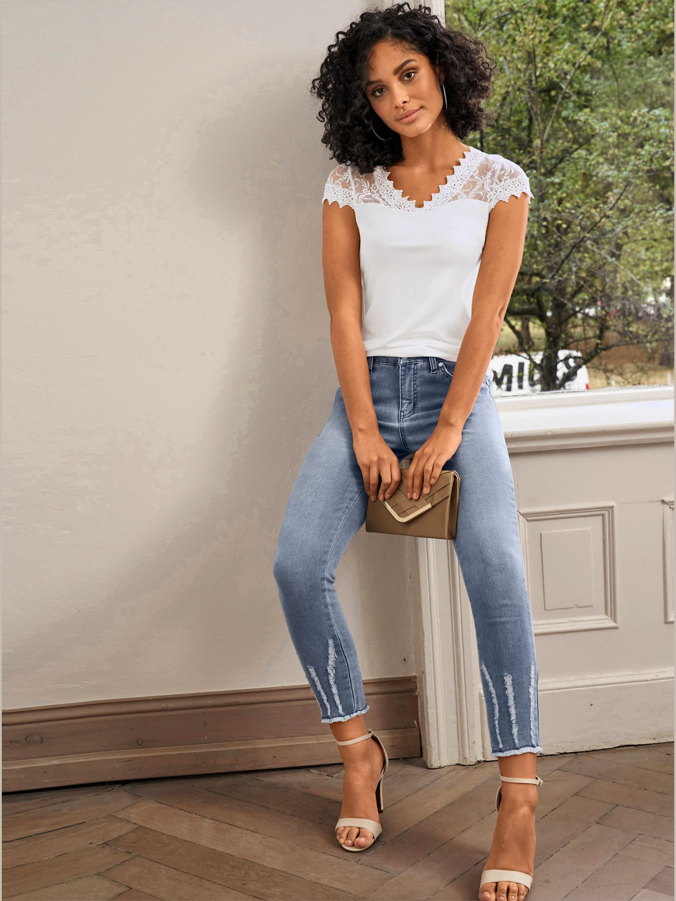 Jean effet « destroy » tendance