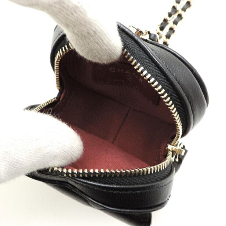 Chanel Vintage Chanel Crossbody Bag Black