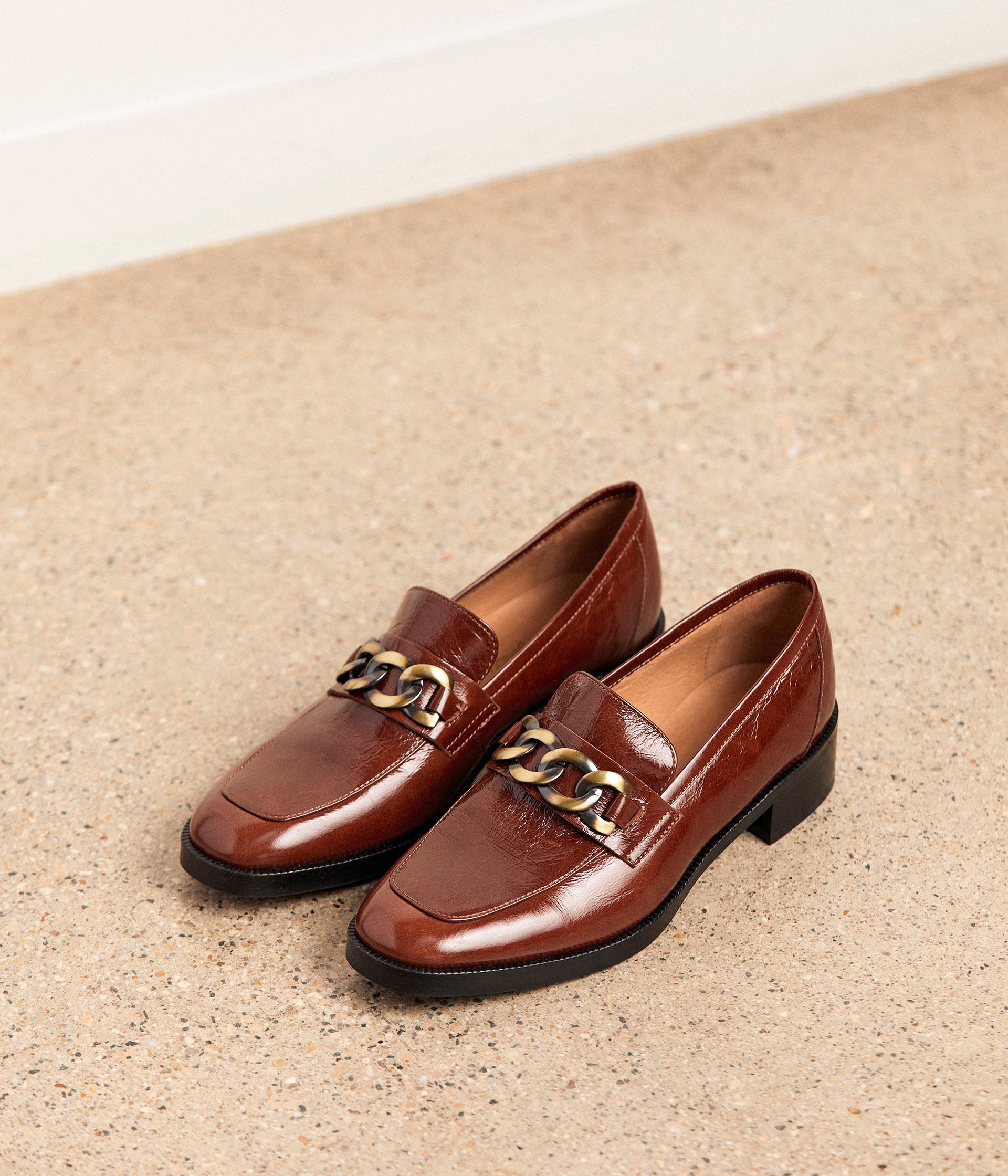 Mocassins vernis marron Oriane
