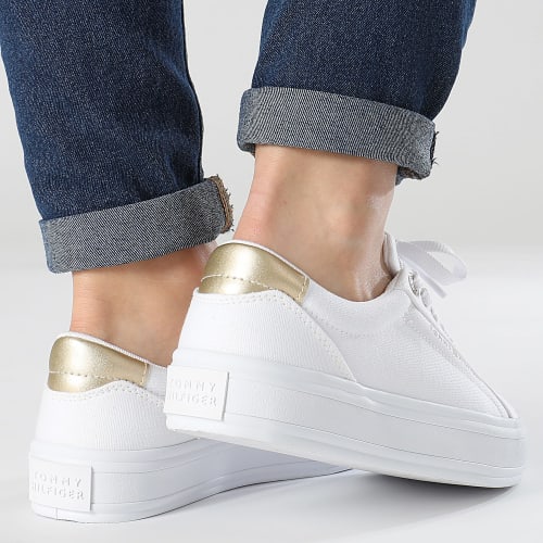 Baskets Femme Essential Vulcan Canvas 7682 White