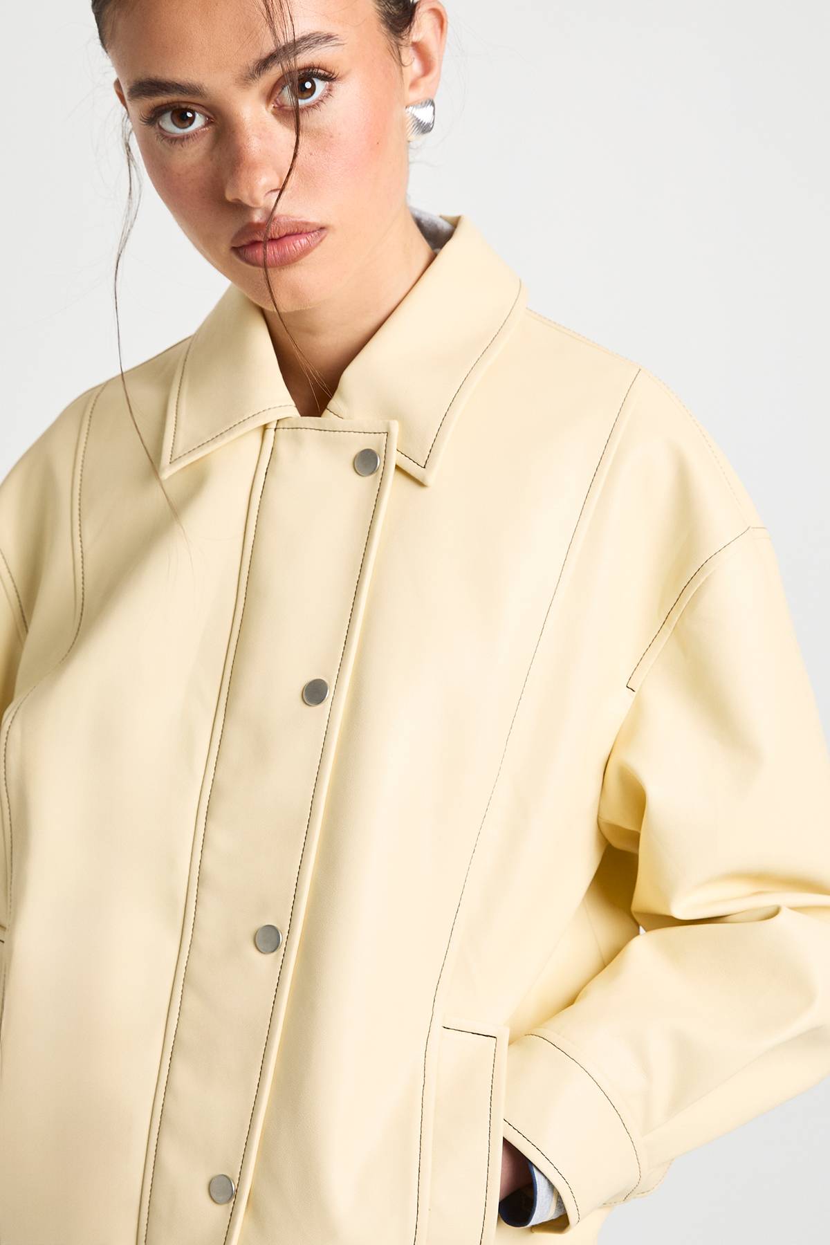 boohoo Veste En Synthétique À Surpiqûres Contrastantes