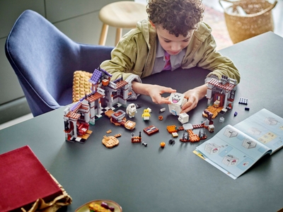LEGO King Boo's spookhuis (71436)