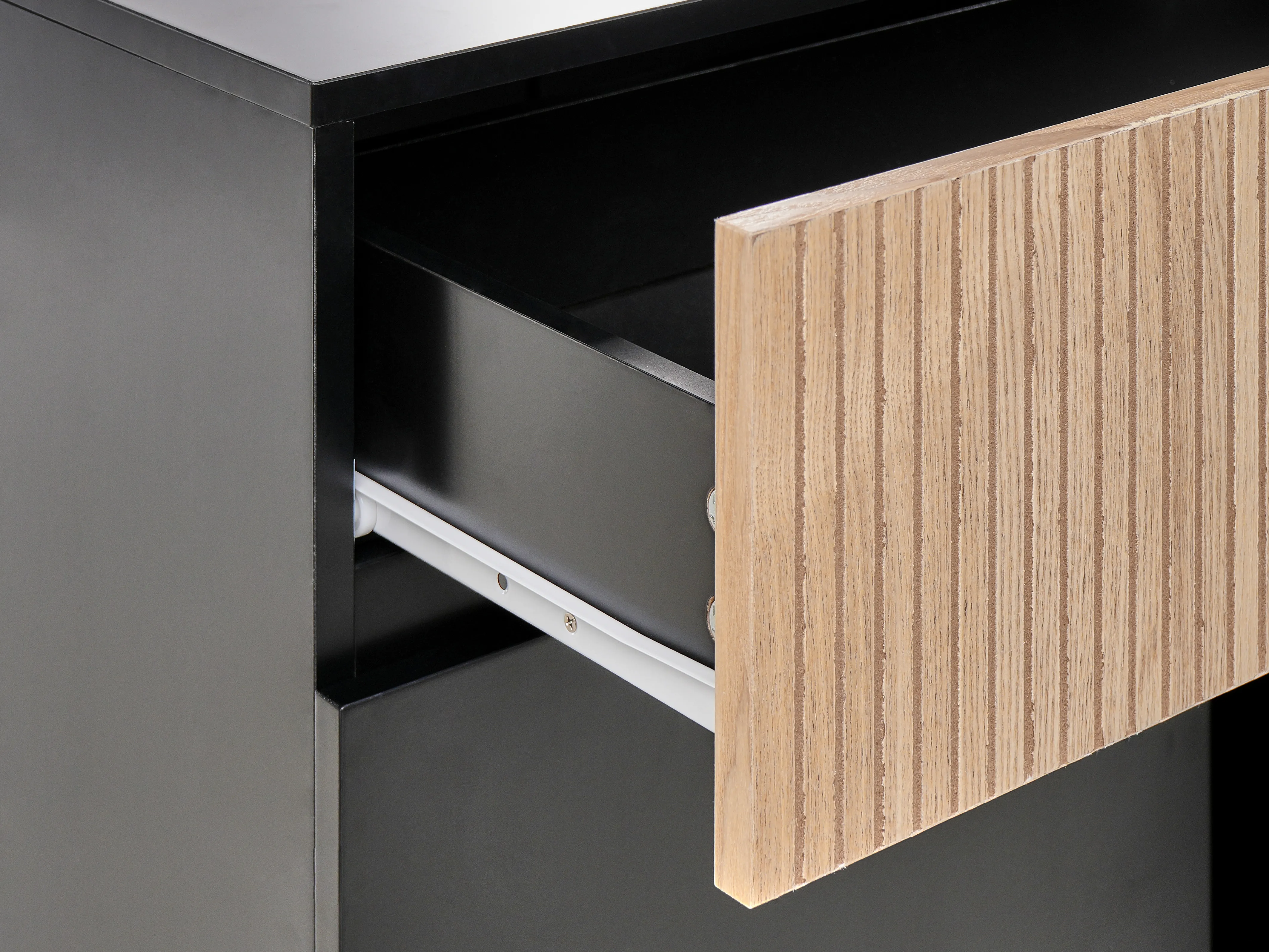 Dressoir met 2 deuren BLYTHE Natuurlijk essenhout Zwart