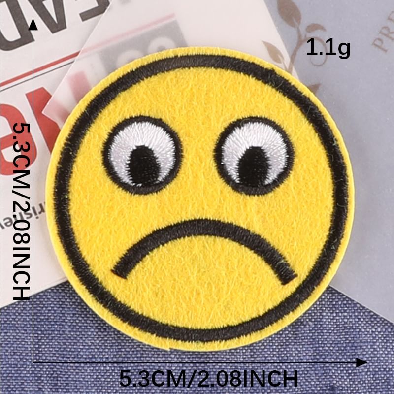 Embroidery Kingdom - Smiley geborduurde applicatiepatch (verschillende ontwerpen)