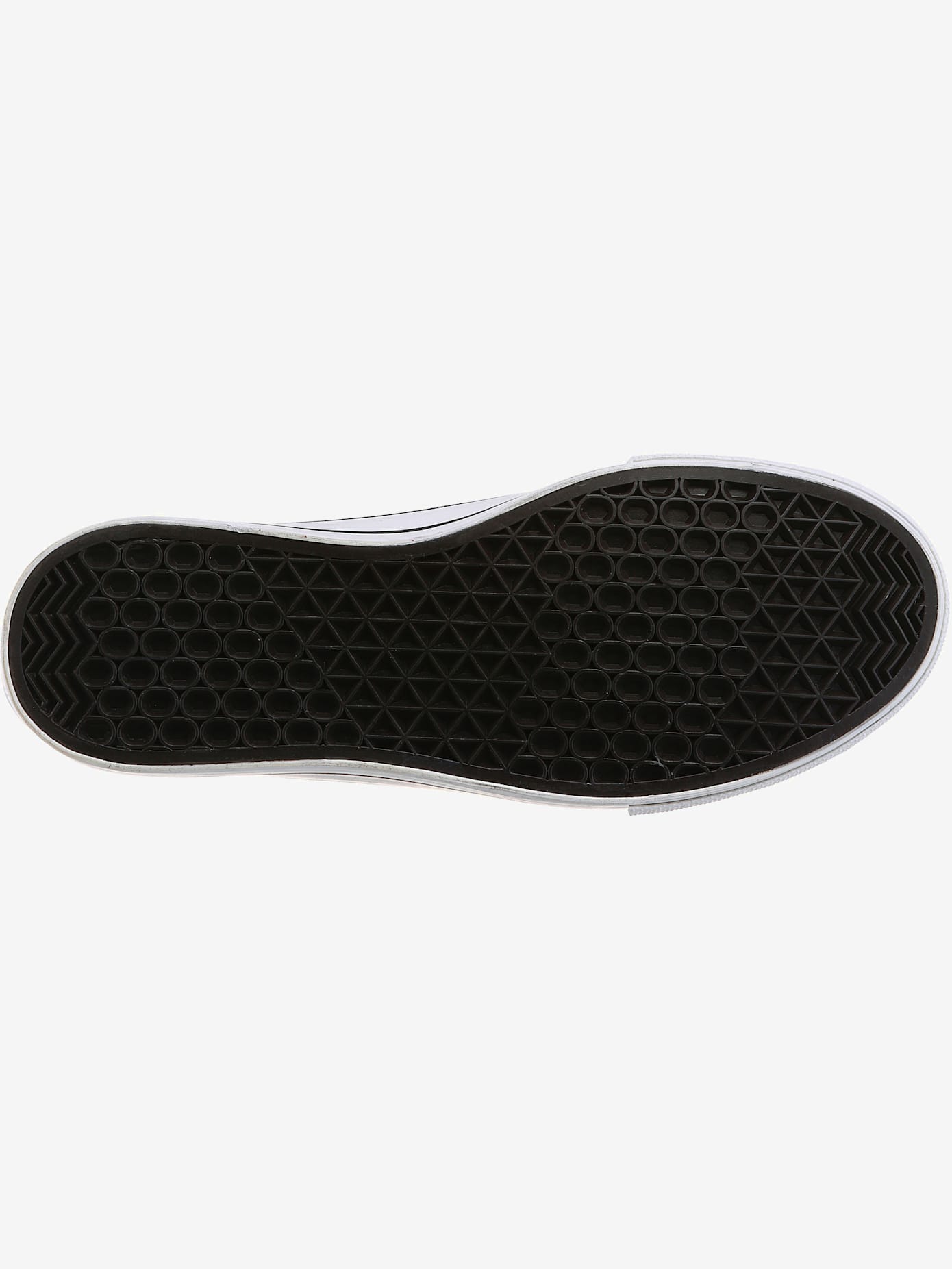 Baskets sneakers basiques parfaites avec un jean