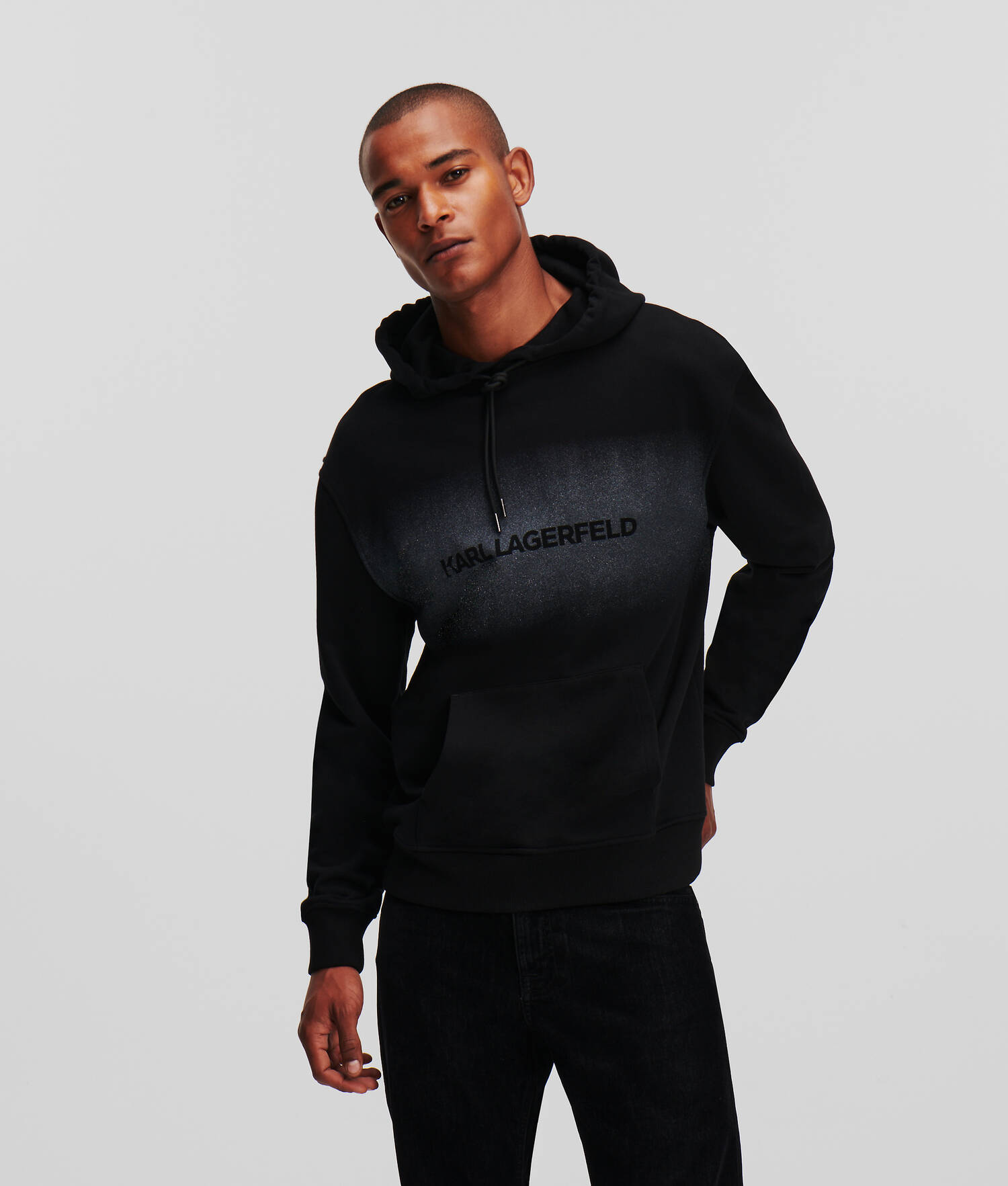 SWEAT À CAPUCHE AVEC LOGO KARL DÉGRADÉ