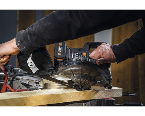 WORX Nitro 20V 216mm WX845.9 snoerloze trek-, verstekzaag, borstelloze motor + GRATIS bonusartikel 20V accu WA3644 (4,0Ah)