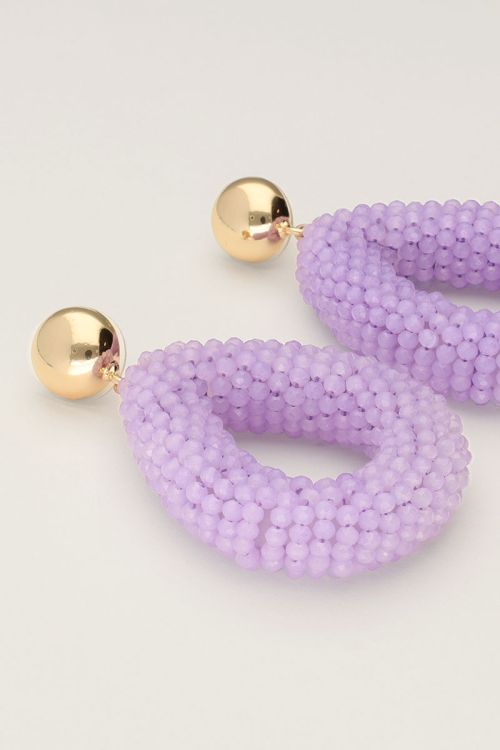 Lila statement oorbellen met steentjes