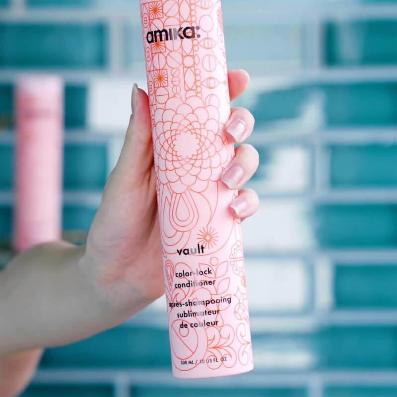 Après-shampooing couleur Vault amika 300ML