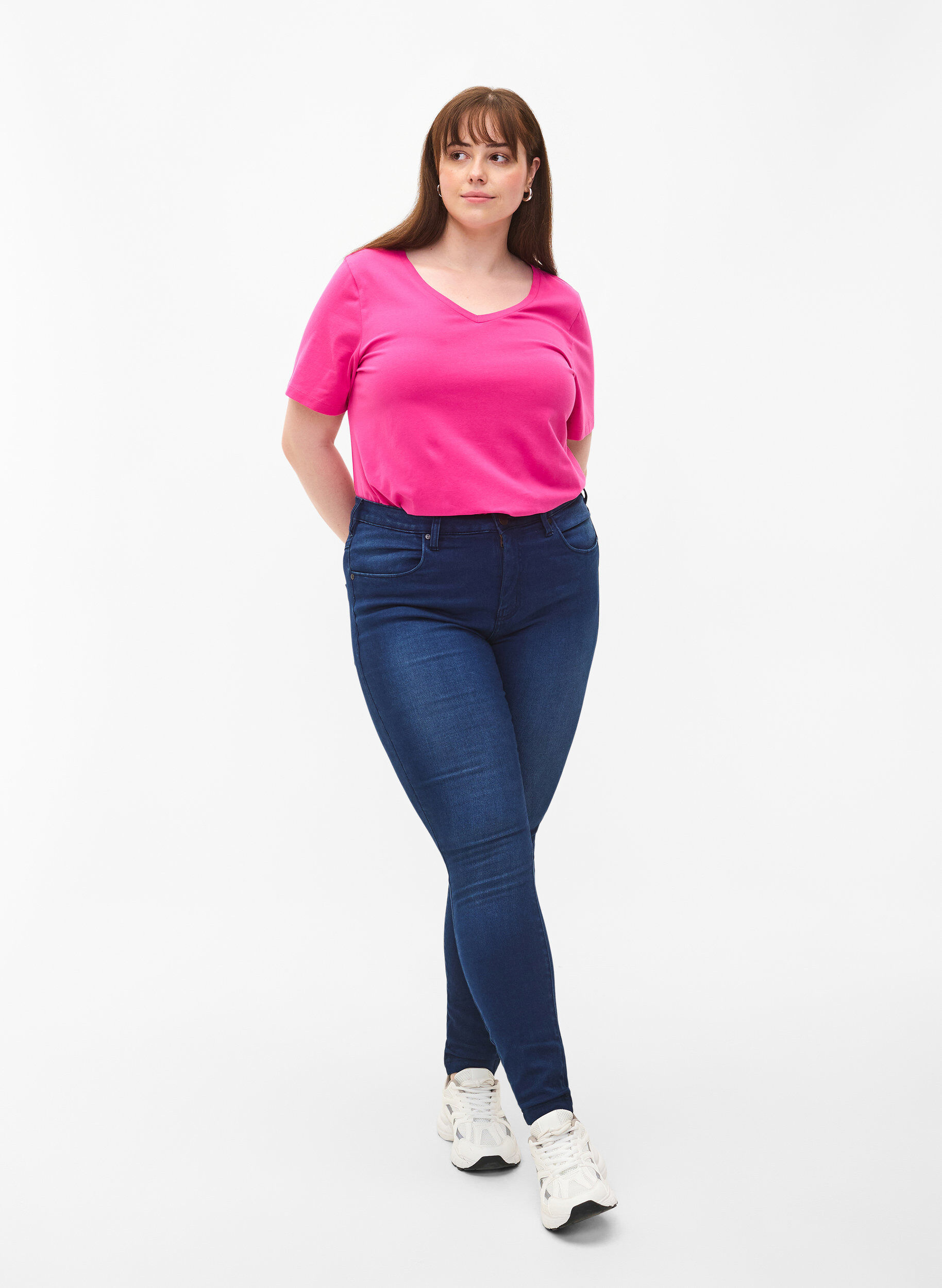 Ensfarvet basis t-shirt i bomuld