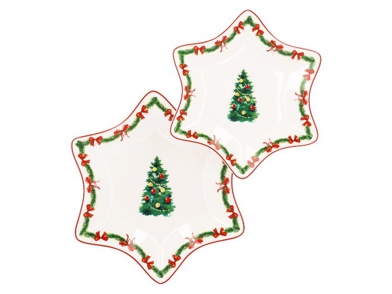 Koekjespot of set van borden of schalen