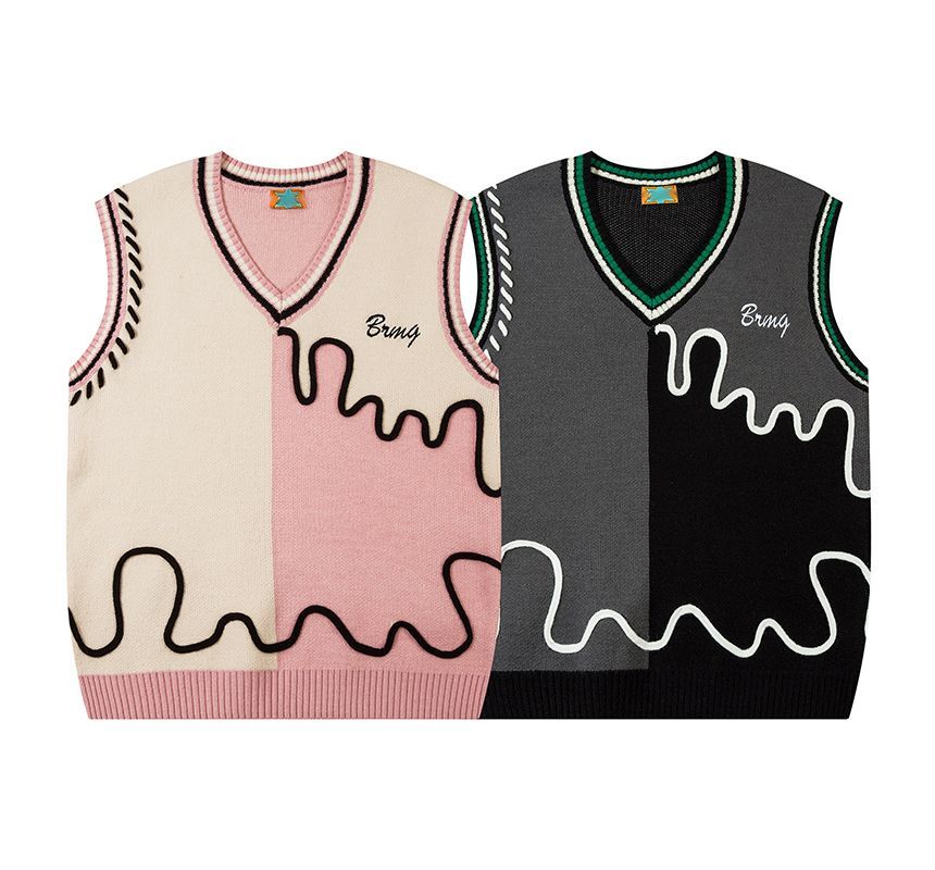 Sagidolls - V-hals trui met letters in twee kleuren