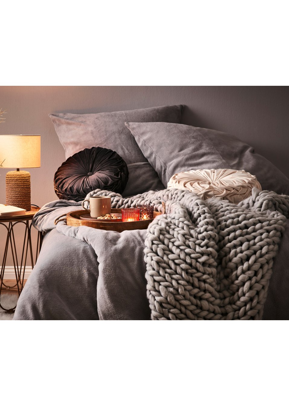 Couverture douillette en grosse maille