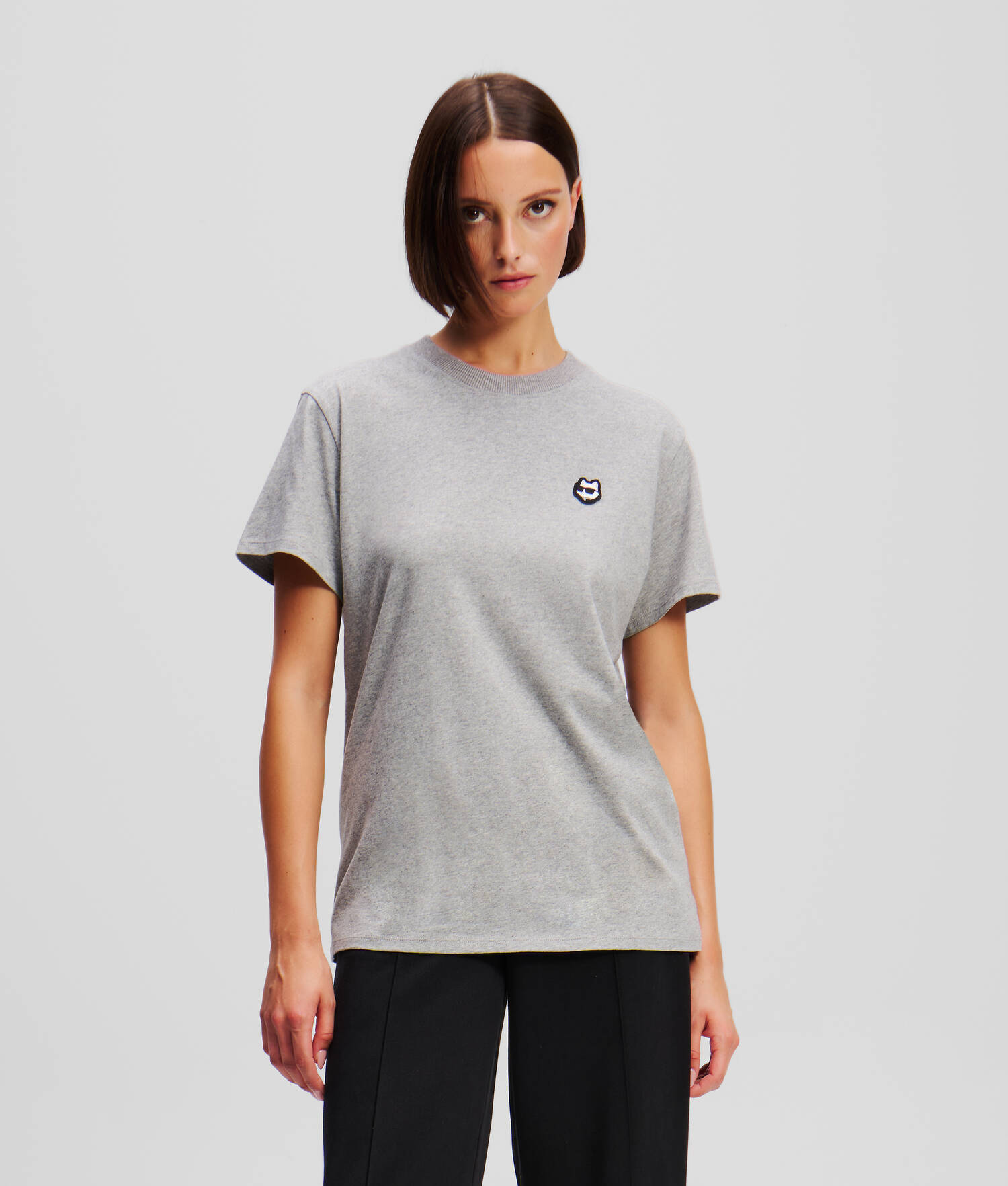 T-SHIRT AVEC ÉCUSSON IKON