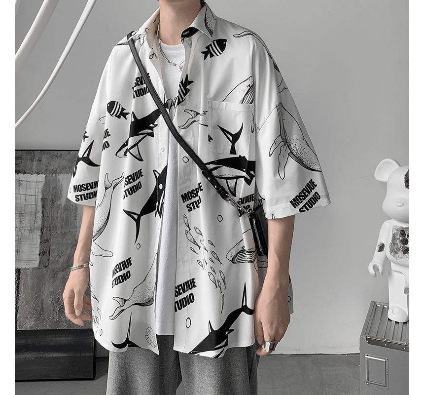 fluffush - Shirt met korte mouwen en haaienprint