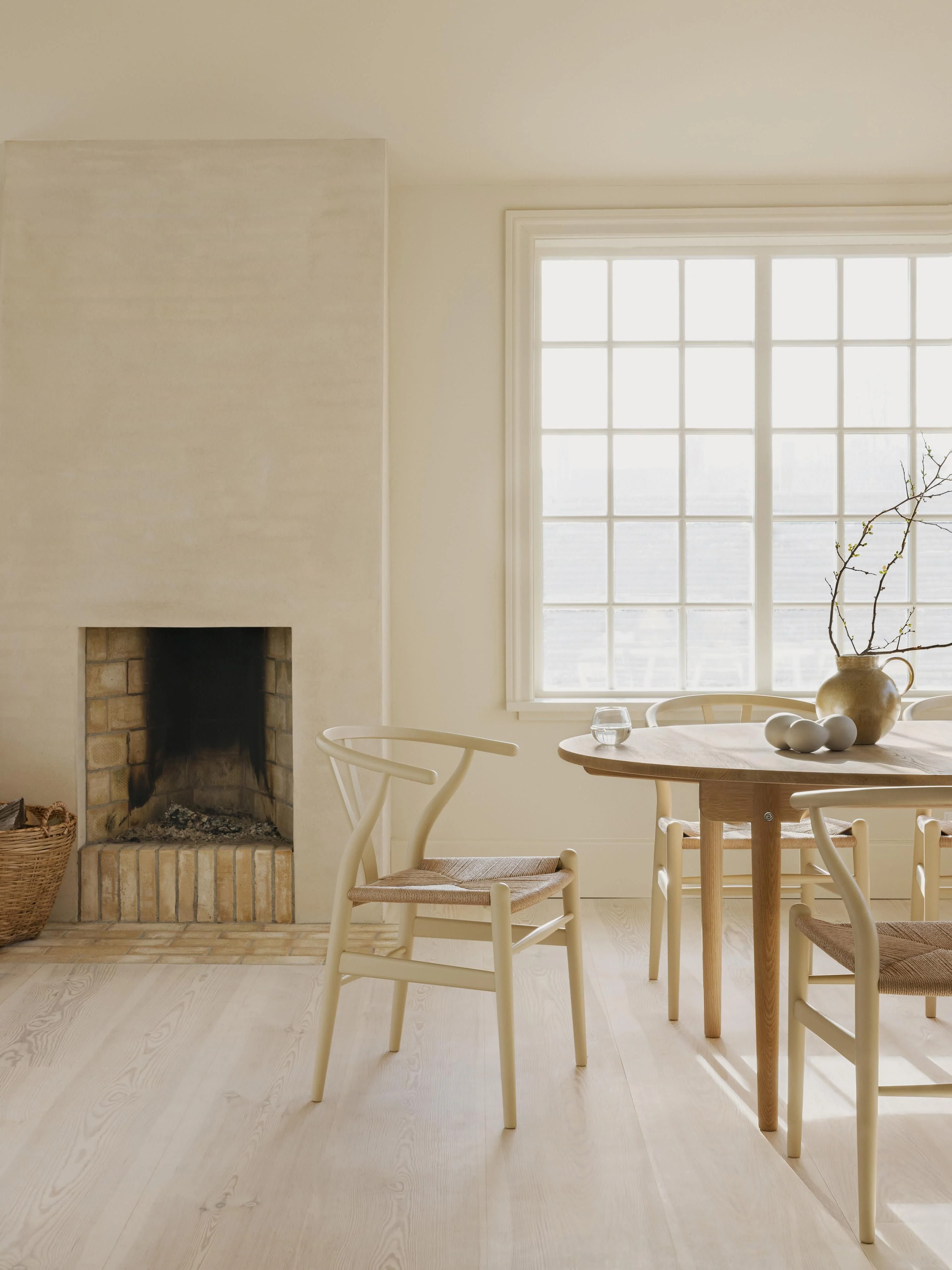 Houten Wishbone stoel CH24 met gevlochten zitvlak